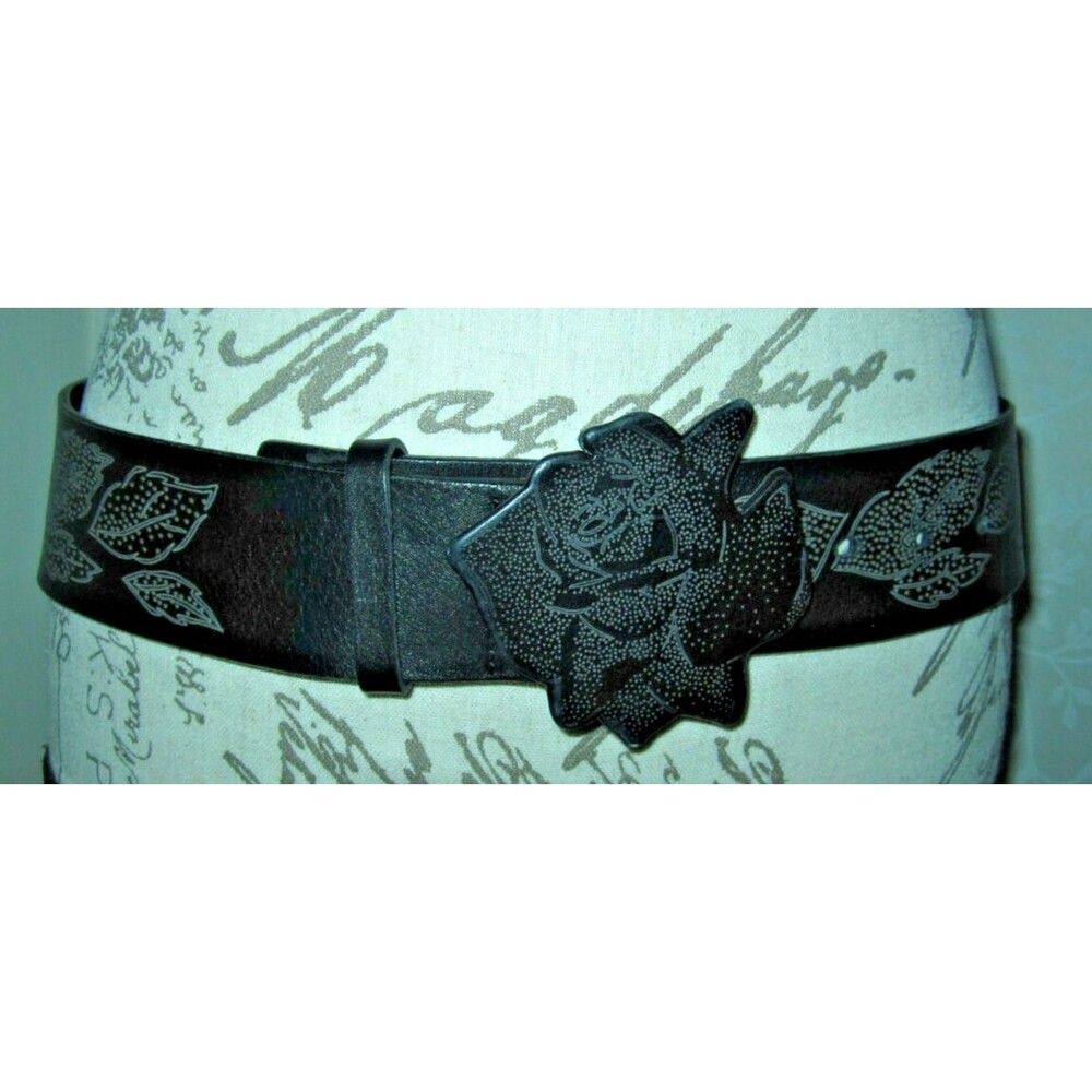 Vtg Giorgio Armani black leather belt, figural leather rose floral buckle